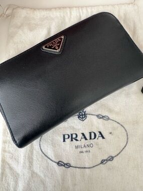 Prada Black Saffiano Zip-Around Wallet Logo Plaque — Black / Silver Hardware